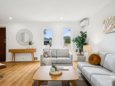 20 Stewartby Crescent, Viveash WA 6056