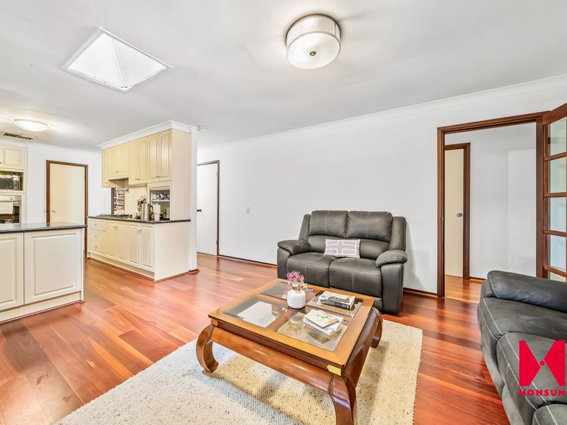 23 Bernier Road, Shelley WA 6148