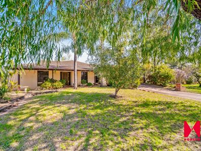 23 Bernier Road, Shelley WA 6148