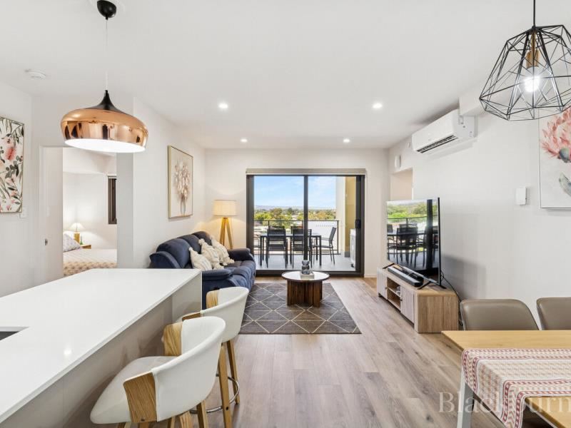 711/31 Rowe Avenue, Rivervale WA 6103