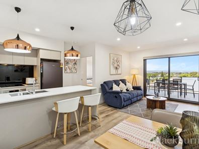711/31 Rowe Avenue, Rivervale WA 6103
