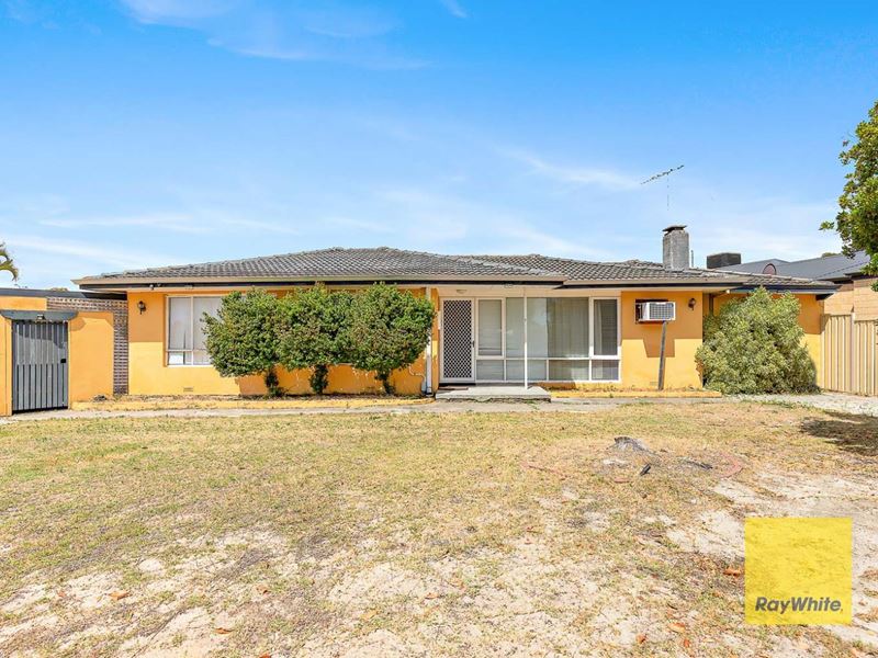 8 Pembury Road, Thornlie WA 6108