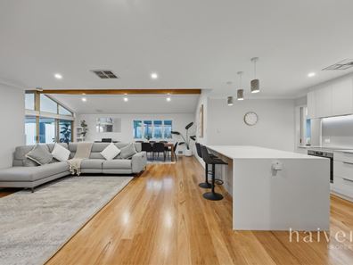 53 McKivett Crescent, Leeming WA 6149