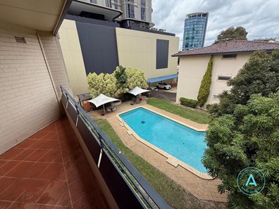 13/6 Kintail Road, Applecross WA 6153