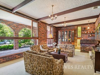 14 Blackbutt Road, Woodlands WA 6018