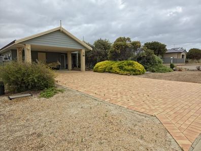 50 Maitland Street, Hopetoun WA 6348