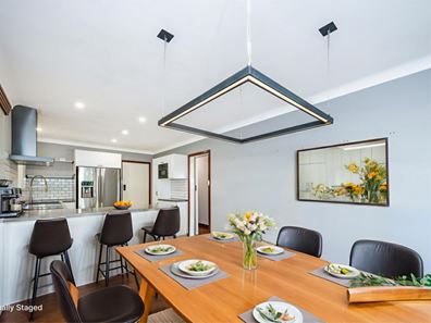 11 George Street, Kelmscott WA 6111