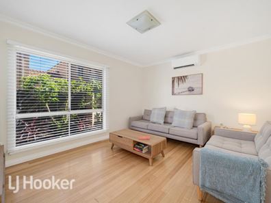 7/8 Centennial Gardens, Hillarys WA 6025