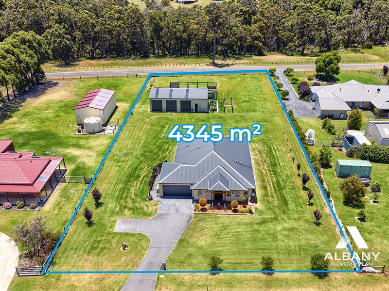 155 Greenwood Drive, Willyung