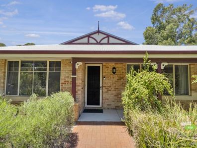 34 Coral Drive, Leschenault WA 6233