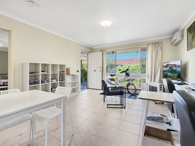 14/10 Hefron Street, Rockingham WA 6168