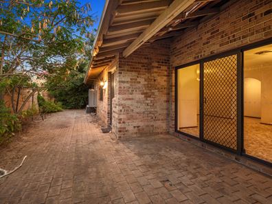 3/26 Earlston Way, Booragoon WA 6154
