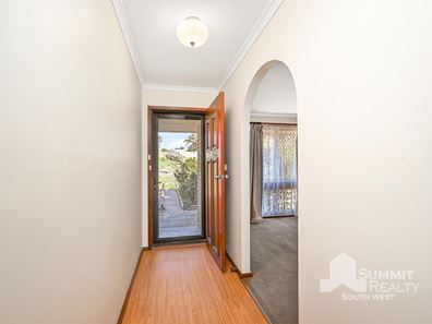 22 Jacaranda Crescent, Withers WA 6230