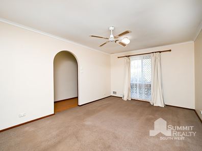 22 Jacaranda Crescent, Withers WA 6230