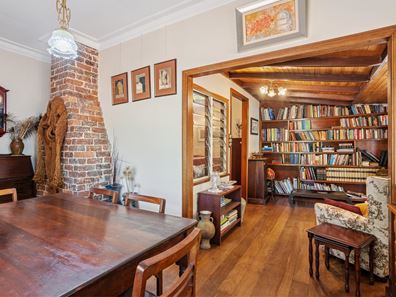 4 Parke Road, Gooseberry Hill WA 6076