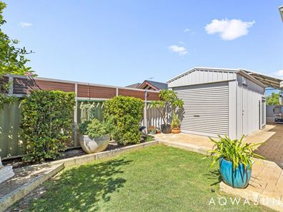 13 Baltimore Gardens, Port Kennedy WA 6172