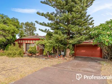 12 Tandina Way, Kingsley WA 6026