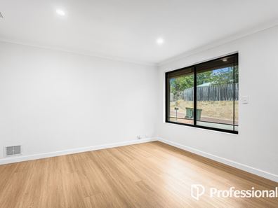 5 Una Court, Stratton WA 6056