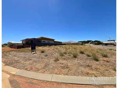 26 Retreat Boulevard, Port Denison WA 6525