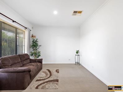 152 Boardman Road, Canning Vale WA 6155