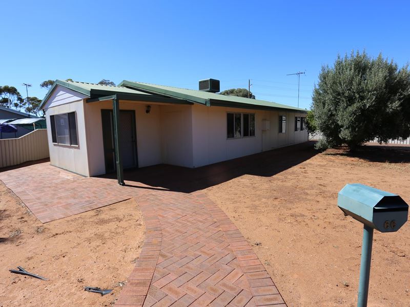 66 Saltbush Road, Kambalda West WA 6442