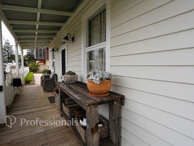 6 Taylor Street, Esperance WA 6450