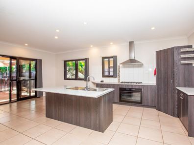 25 Huxtable Crescent, South Hedland WA 6722