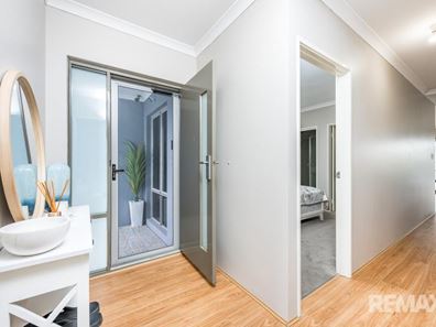 5 Hinchinbrook Avenue, Ridgewood WA 6030