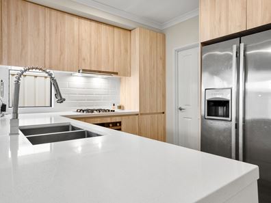 2A Carville  Way, Baldivis WA 6171