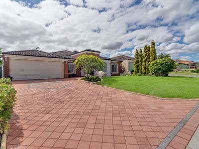 87 Seagrove Boulevard, Merriwa WA 6030