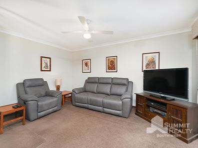 14 Littlefair Drive, Withers WA 6230