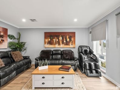 15 Catherine Street, Byford WA 6122