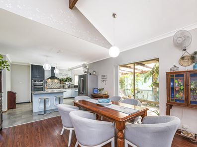 150 Gingin Road, Lancelin WA 6044