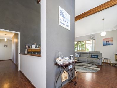 150 Gingin Road, Lancelin WA 6044