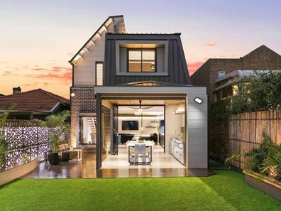 162 Railway Parade, Bayswater WA 6053