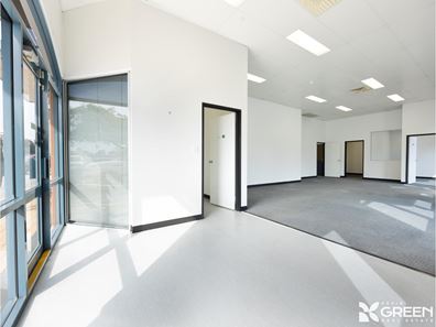 17/10 Old Coast Road, Halls Head WA 6210