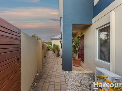 29 Santa Clara Crescent, Clarkson WA 6030