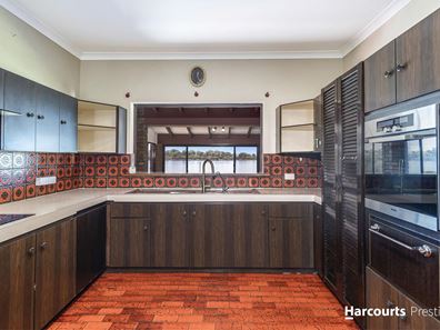 147 The Esplanade, Mount Pleasant WA 6153