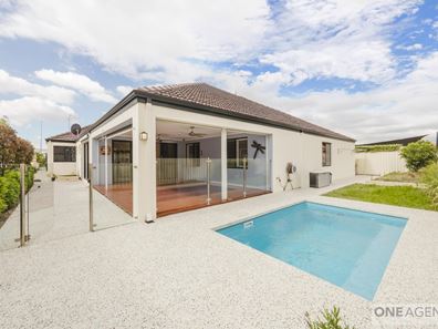 20 Bramley Loop, Madeley WA 6065