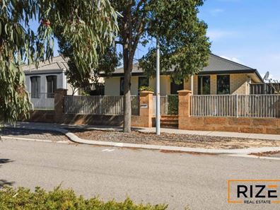 18 Bauer Circle, Banksia Grove WA 6031