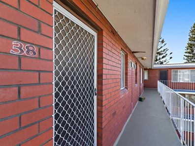 38/75 Phoenix Road, Spearwood WA 6163