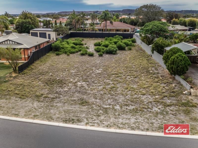 4 Lowan Court, Waggrakine WA 6530