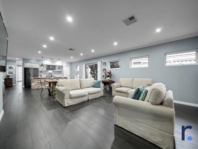12 Sirocco Promenade, Dayton WA 6055