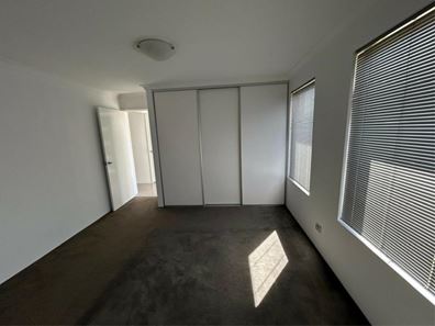 1A Poso Place, Atwell WA 6164