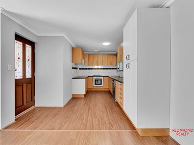 112 Whitfield Drive, Two Rocks WA 6037