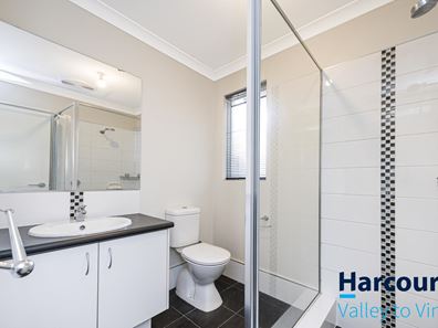 107 Bordeaux Lane, Ellenbrook WA 6069