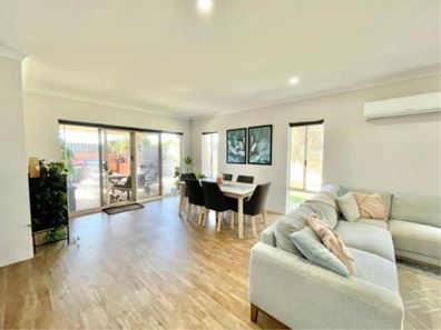 2 Huntington Parkway, Landsdale WA 6065