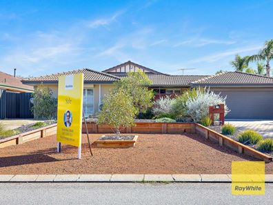 15 Dryandra Way, Thornlie WA 6108