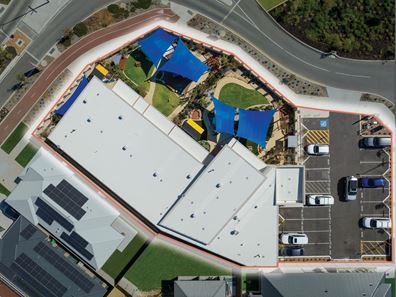 2 Ovens View, Mandogalup WA 6167
