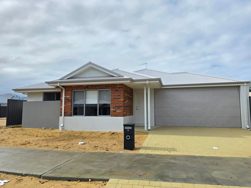 54 Dragonfly Boulevard, Lakelands WA 6180